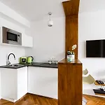 Station - Wilcza Appartement Warschau