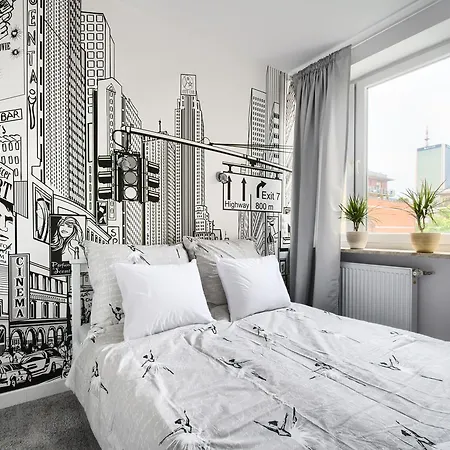 Station - Wilcza Varşova