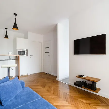 Station - Wilcza Apartment